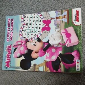 ✨3/$10 OR 5/$15✨ Minnie Mouse Word Search Book